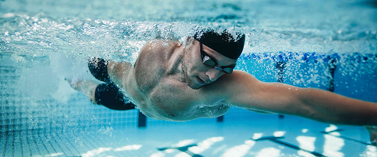 swimming classes in Dubai