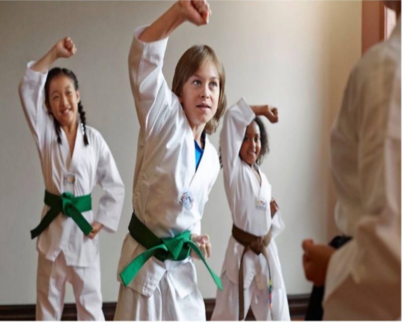 KARATE CLASS - AGES 9 To 13 YEARS (JUMEIRAH ISLAND)