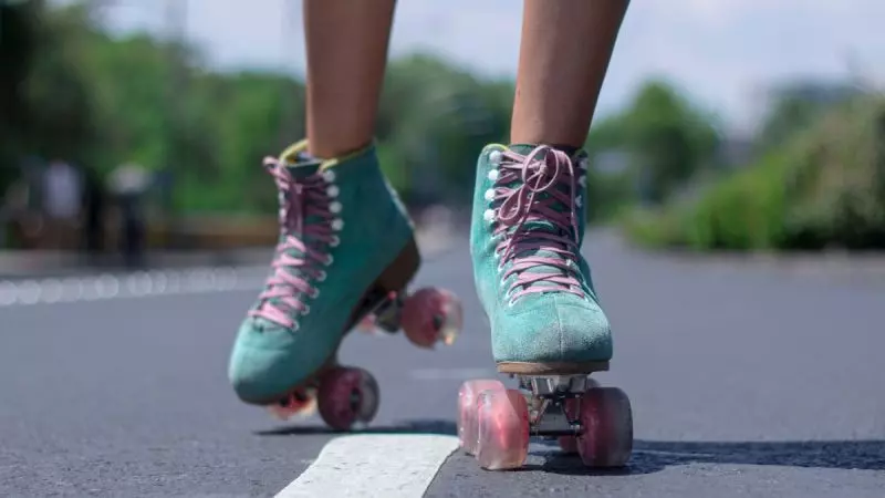 PRIVATE ROLLER SKATING CLASS
